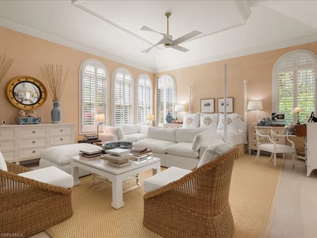 9959 Brassie Bend, Naples, Florida 34108
