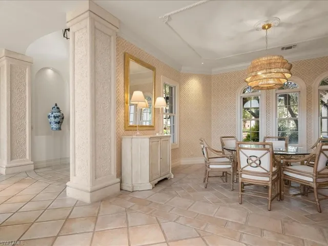 9959 Brassie Bend, Naples, Florida 34108