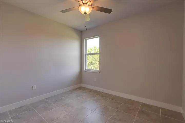 6020 Thrush Ave, Fort Myers Fl 33905