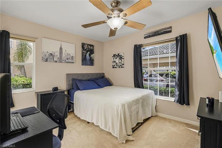 2nd bedroom