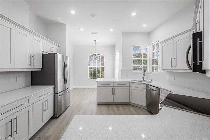 16308 Willowcrest WAY, FORT MYERS FL 33908