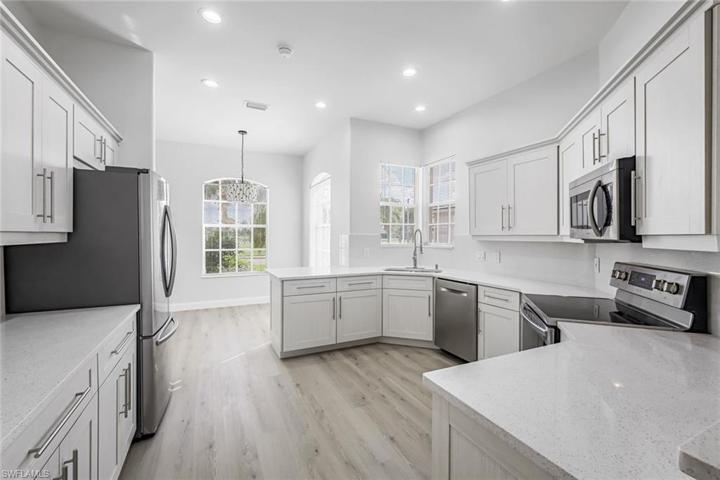 16308 Willowcrest WAY, FORT MYERS FL 33908