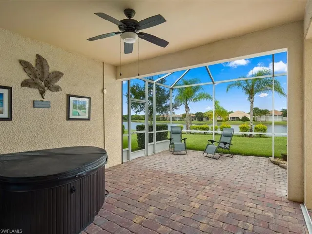 View of patio / terrace with ceiling fan