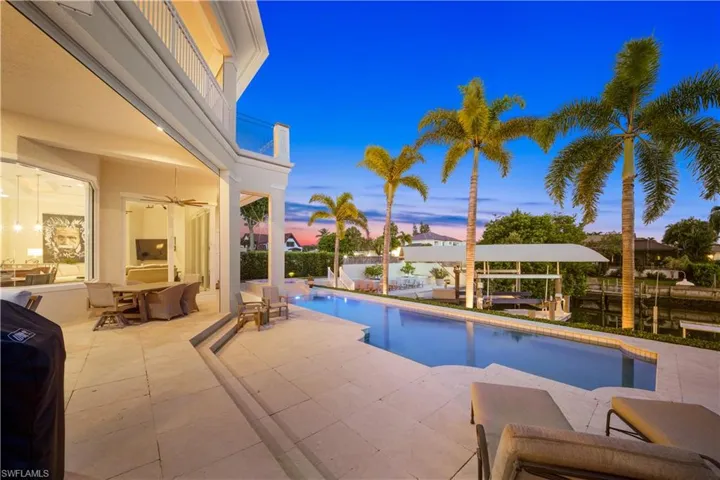 494 Seabee Ave, Naples, Florida 34108