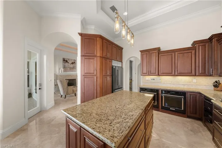 494 Seabee Ave, Naples, Florida 34108