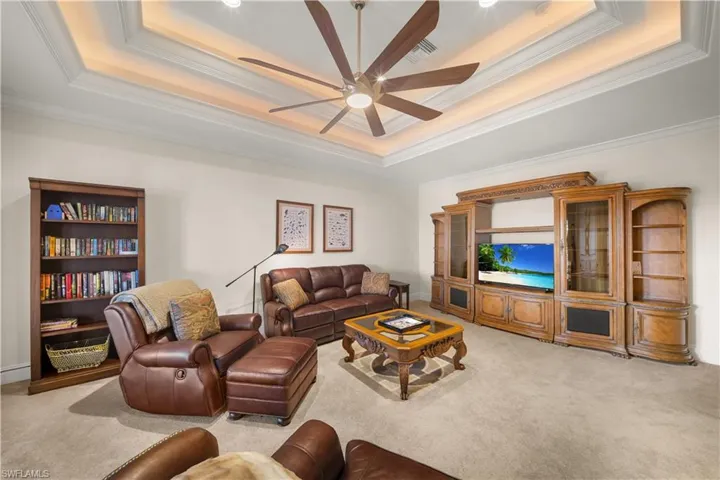 494 Seabee Ave, Naples, Florida 34108
