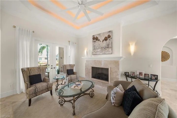 494 Seabee Ave, Naples, Florida 34108
