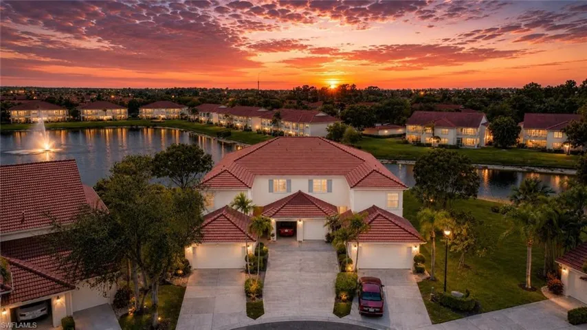 2670 Creek Ln 102, Naples, Florida 34119