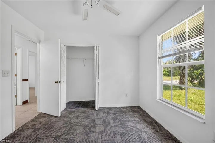 2961 6th St Nw, Naples, Florida 34120