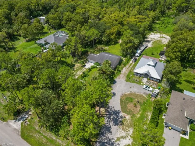 2961 6th St Nw, Naples, Florida 34120