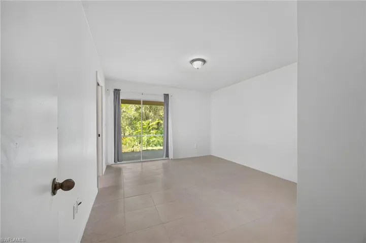 2961 6th St Nw, Naples, Florida 34120