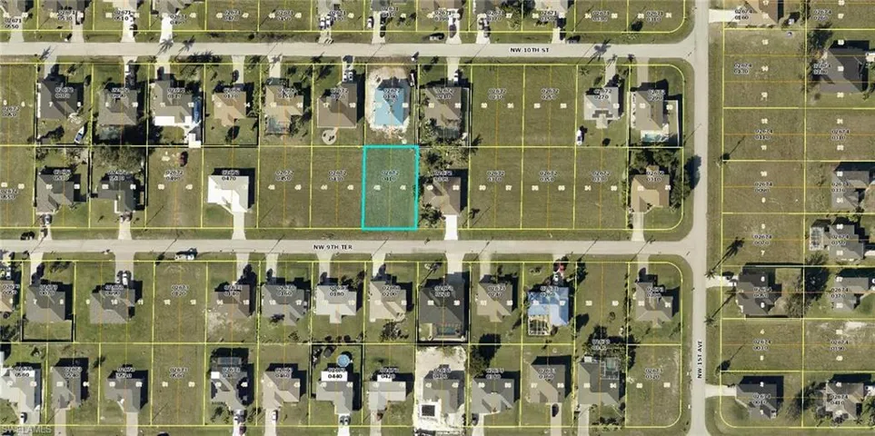 121 Nw 9th Ter, Cape Coral, Florida 33993