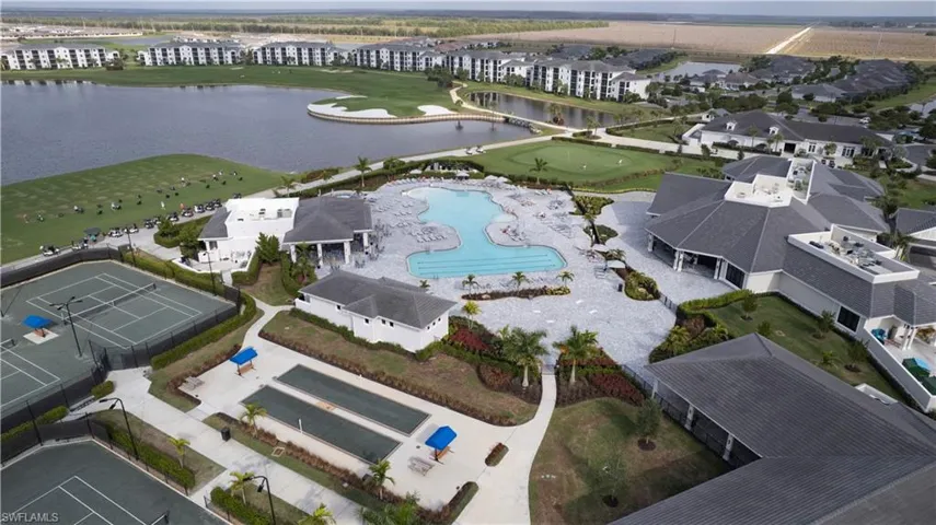 The National Golf and Country Club amenity center.