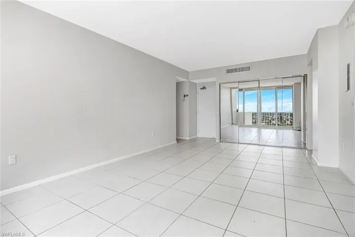 140 Seaview Ct  Seaview  CT, Marco Island, FL 34145