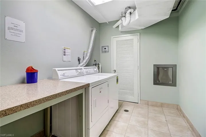 140 Seaview Ct  Seaview  CT, Marco Island, FL 34145