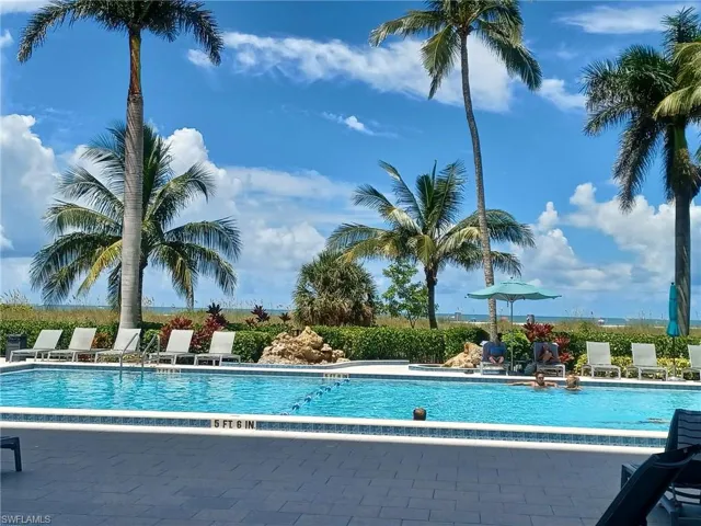 140 Seaview Ct  Seaview  CT, Marco Island, FL 34145
