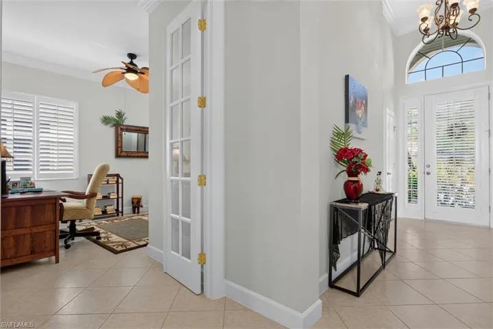 8960 Crown Bridge Way, Fort Myers, Florida 33908