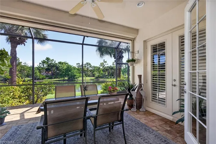 8960 Crown Bridge Way, Fort Myers, Florida 33908