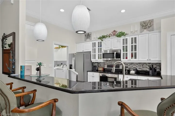 8960 Crown Bridge Way, Fort Myers, Florida 33908