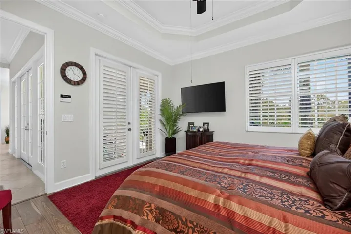 8960 Crown Bridge Way, Fort Myers, Florida 33908