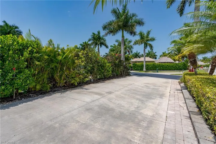 13470 Ladyfish Ln, Naples Fl 34114