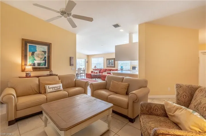 8165  Xenia  LN, Naples, FL 34114