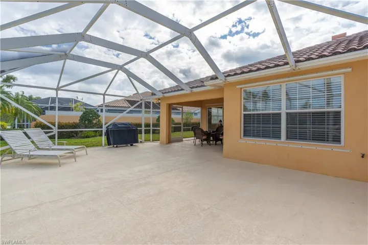 8165  Xenia  LN, Naples, FL 34114