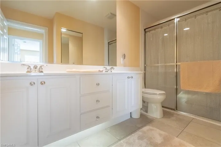 8165  Xenia  LN, Naples, FL 34114