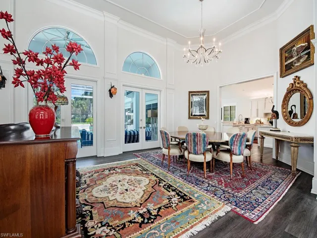 720  Saint Georges  CT, Naples, FL 34110
