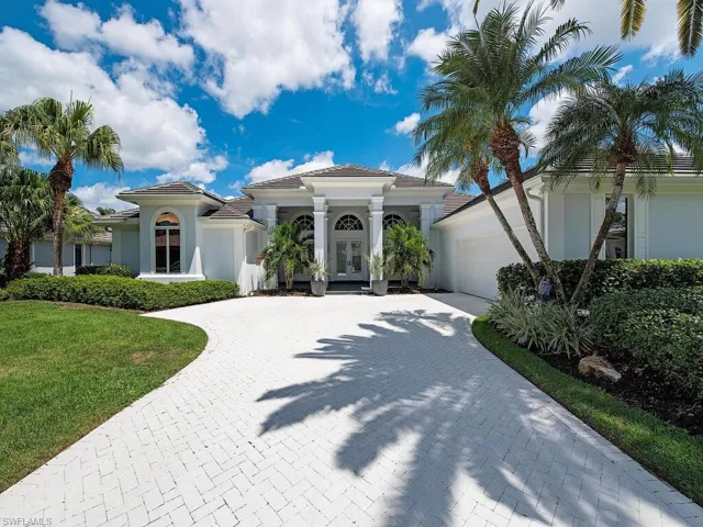 720  Saint Georges  CT, Naples, FL 34110