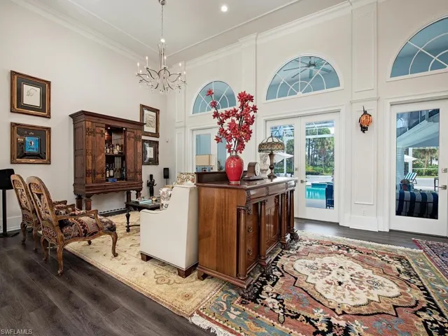 720  Saint Georges  CT, Naples, FL 34110