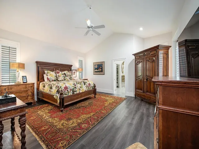 720  Saint Georges  CT, Naples, FL 34110