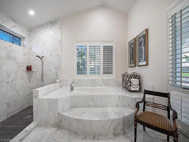 720  Saint Georges  CT, Naples, FL 34110