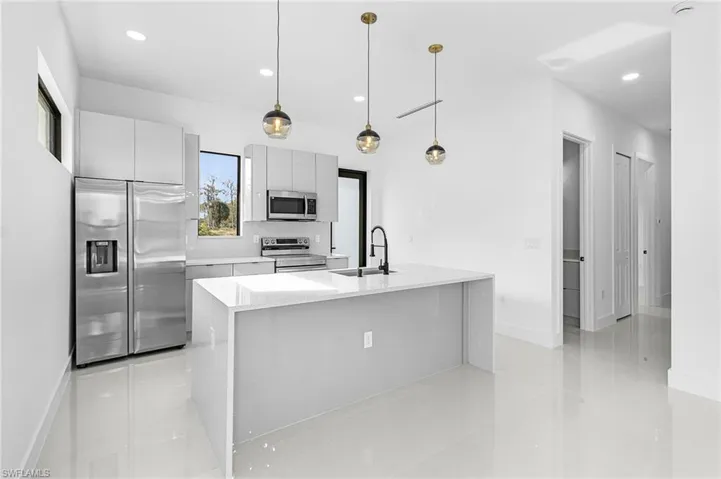 918 Anaconda Ave S, Lehigh Acres, Florida 33974