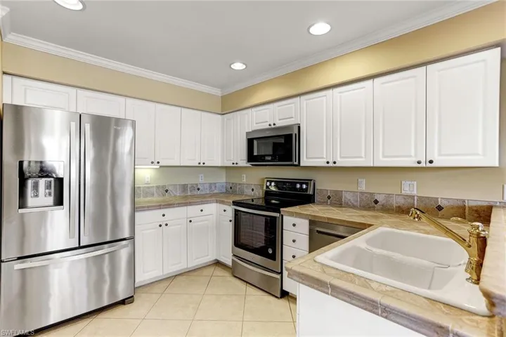 23151  Rosedale  DR, Estero, FL 34135