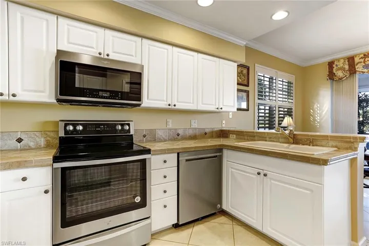23151  Rosedale  DR, Estero, FL 34135