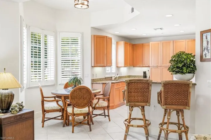 3730 Montreux Ln 104, Naples, Florida 34114