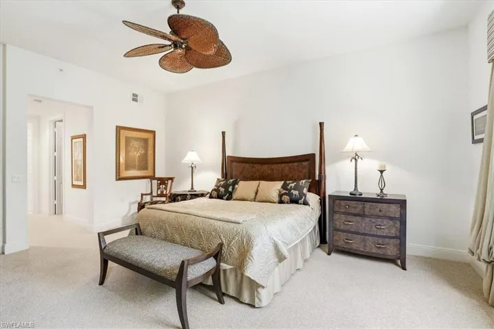 3730 Montreux Ln 104, Naples, Florida 34114