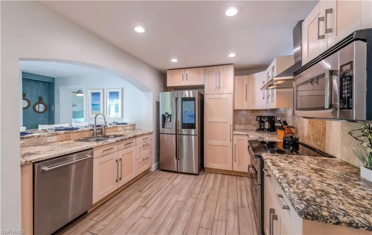 1385 Wisconsin Dr, Naples, Florida 34103