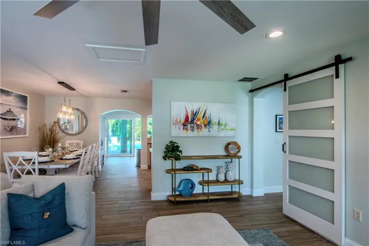1385 Wisconsin Dr, Naples, Florida 34103