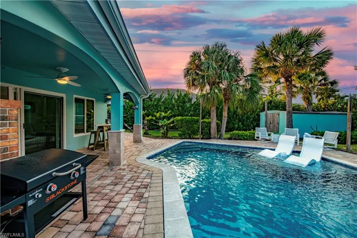 1385 Wisconsin Dr, Naples, Florida 34103