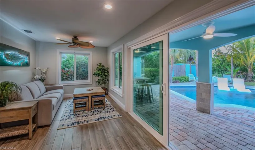 1385 Wisconsin Dr, Naples, Florida 34103