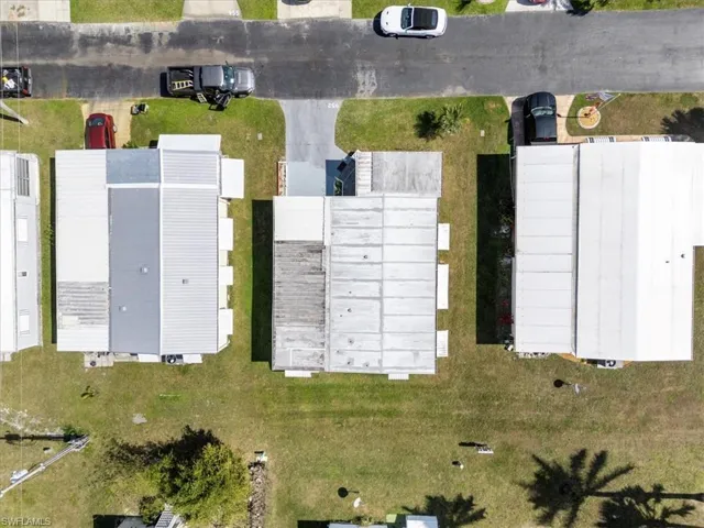 952 Days Ln, North Fort Myers, Florida 33917