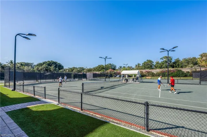 Pelican Marsh Tennis Courts