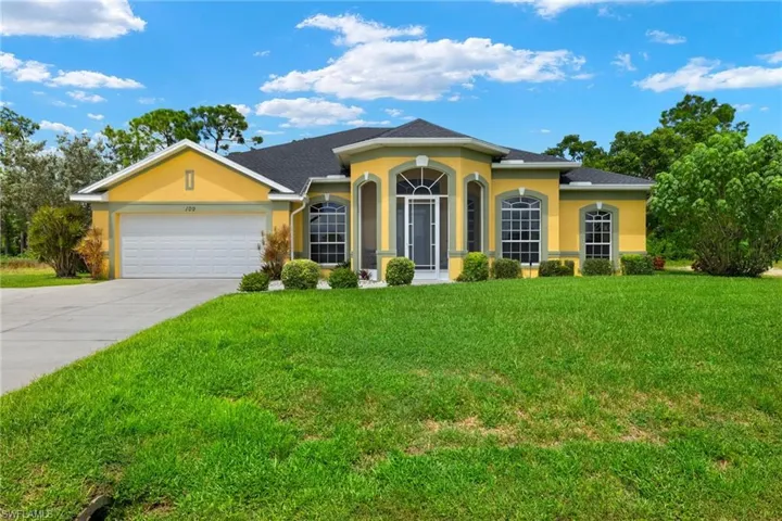 109  Wilmington  PKWY, Cape Coral, FL 33993