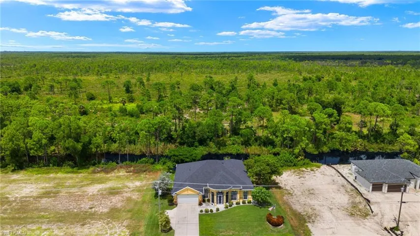 109  Wilmington  PKWY, Cape Coral, FL 33993