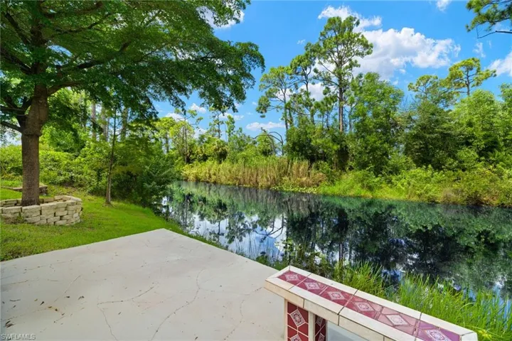 109  Wilmington  PKWY, Cape Coral, FL 33993