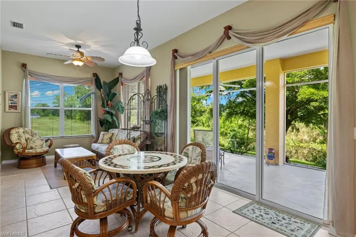 109  Wilmington  PKWY, Cape Coral, FL 33993