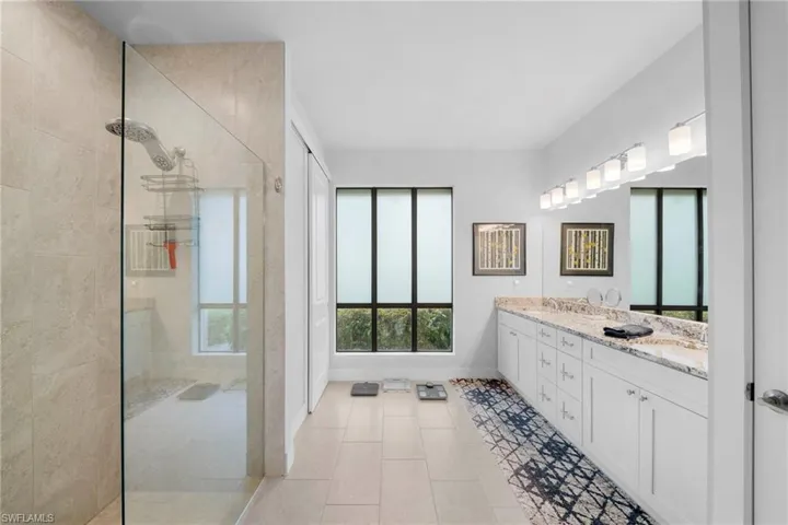 3213 9th St, Cape Coral, Florida 33993