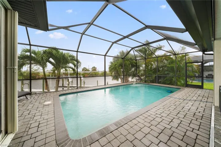 3213 9th St, Cape Coral, Florida 33993